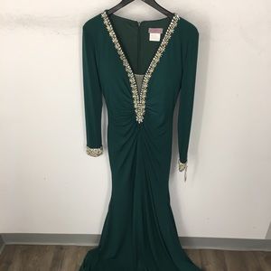 NWT Formal Gown 23165 by Jovani in Green Size 6